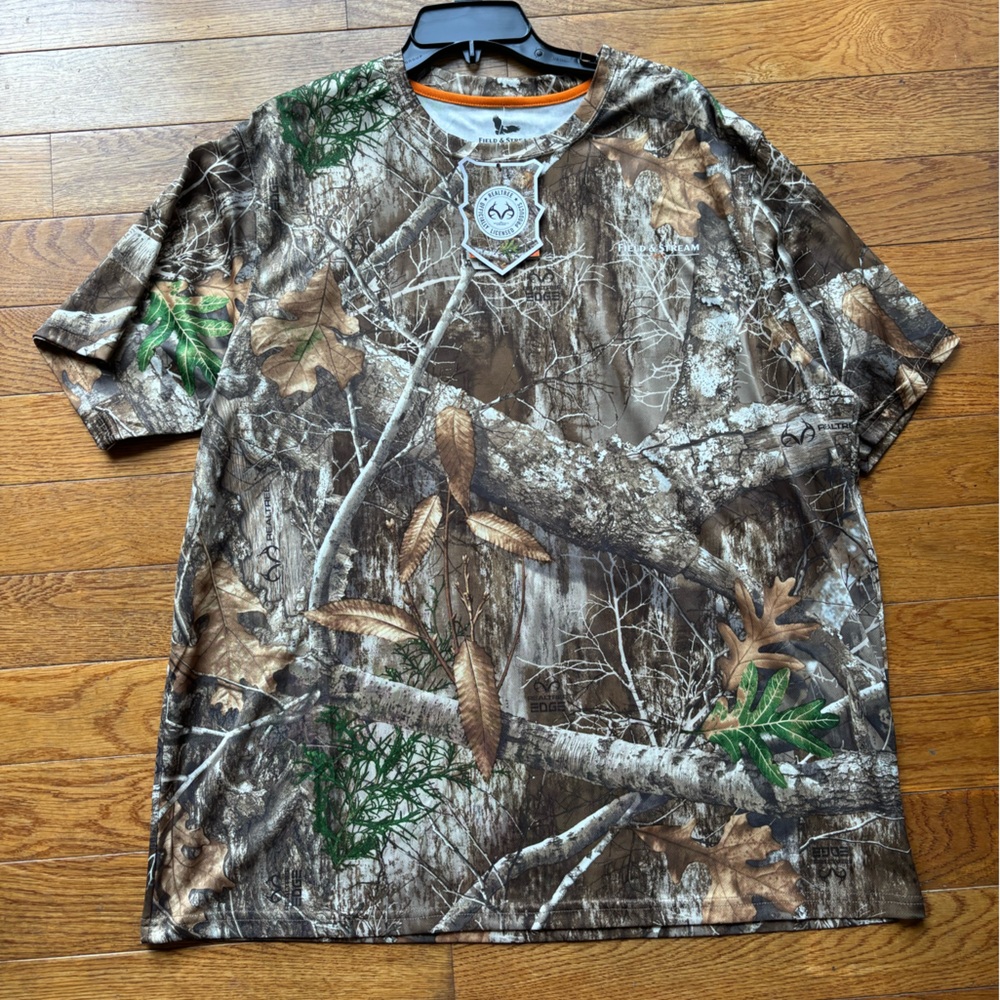 NWT Men’s XXL Field & Stream Camo Performance Short Sleeve